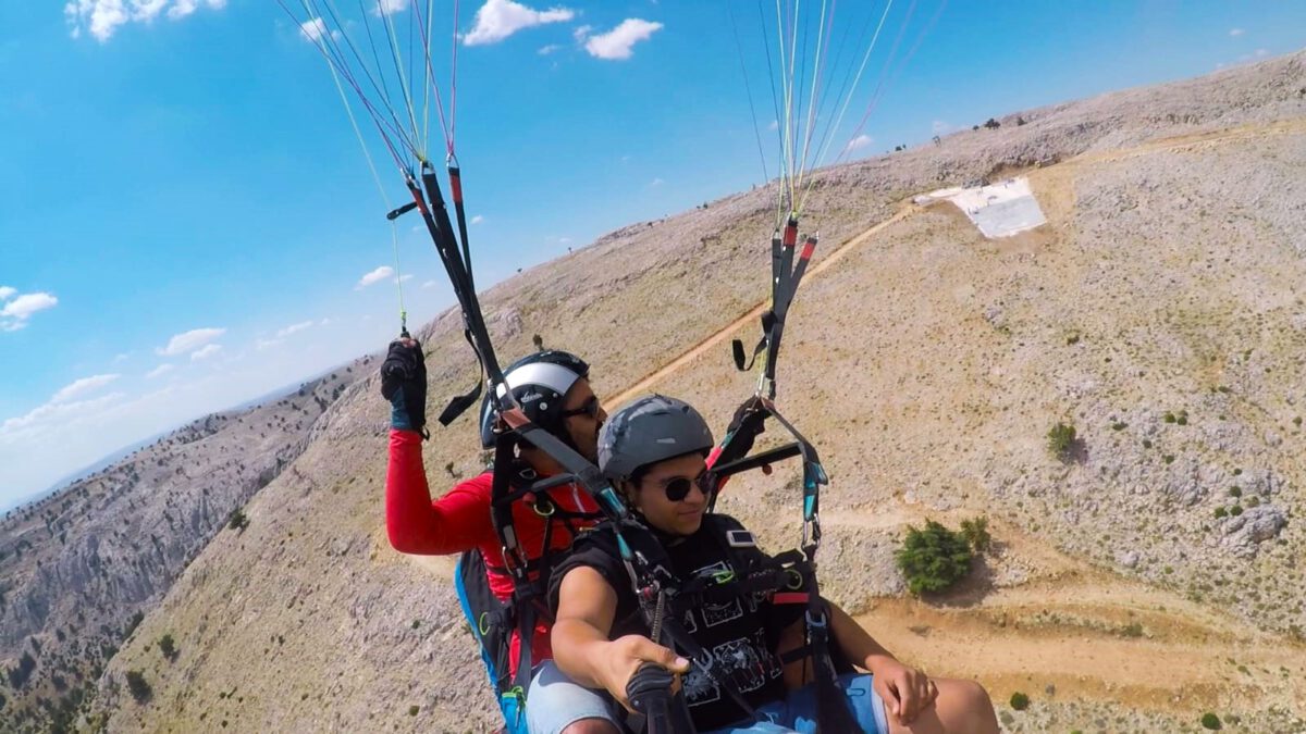 Erdemli Akpinar - a new Paragliding Area in Turkey is gettign introdduced by Paragliding-Turkey.com