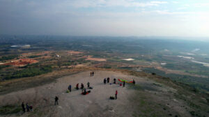Gelincik - Paragliding Take off north of Mersin. Easy take off and landing. Training area for IPPI Level 3. But still nice Thermic and XC Potential. Take care of the Powerlines. Crossing the route in case of outside landing.