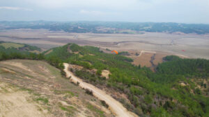 Rüzgarli Tepe, close to Adana. Spacious Take off, ideal for first high flights (Level 3). Landing are is endless.