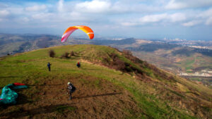 Paragliding in the background of Samsun and the black sea. Playground for endless soaring session and toplanding.