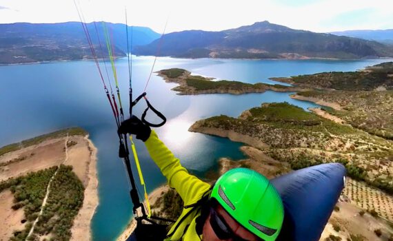 Paragliding in the amauing fantastic colors of Ermenek. In the background the 11km creek to the well of the lake.