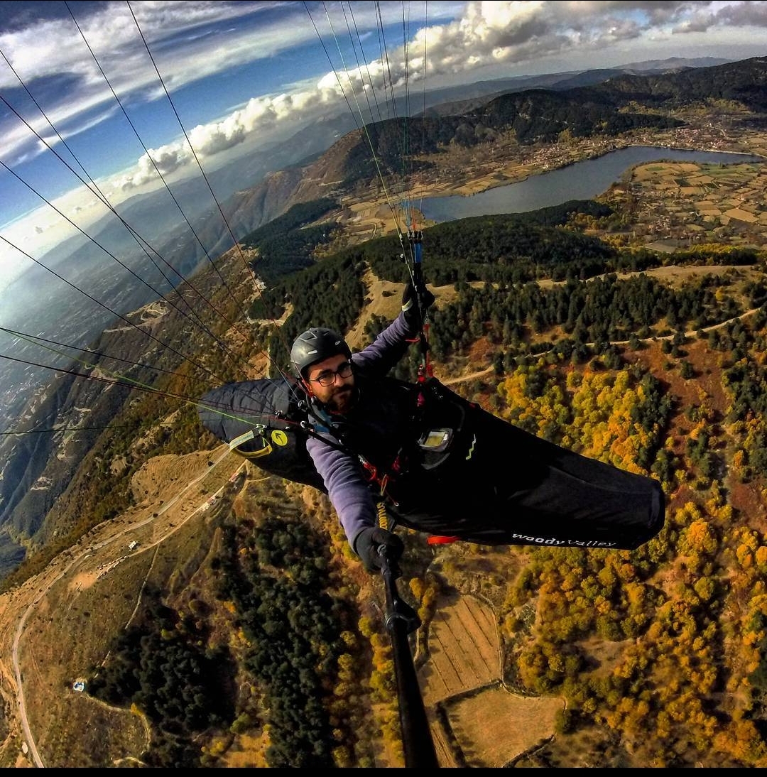 Soaring at the Badenagi Paragliding Area north of Antalya
